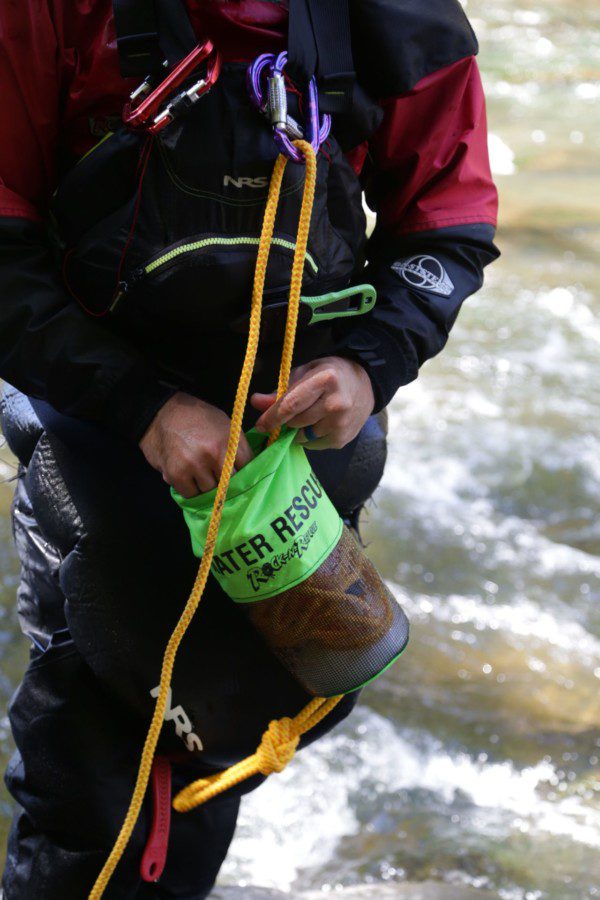 RNR NFPA Trident Series Throw Bag - 75 ft - Image 3